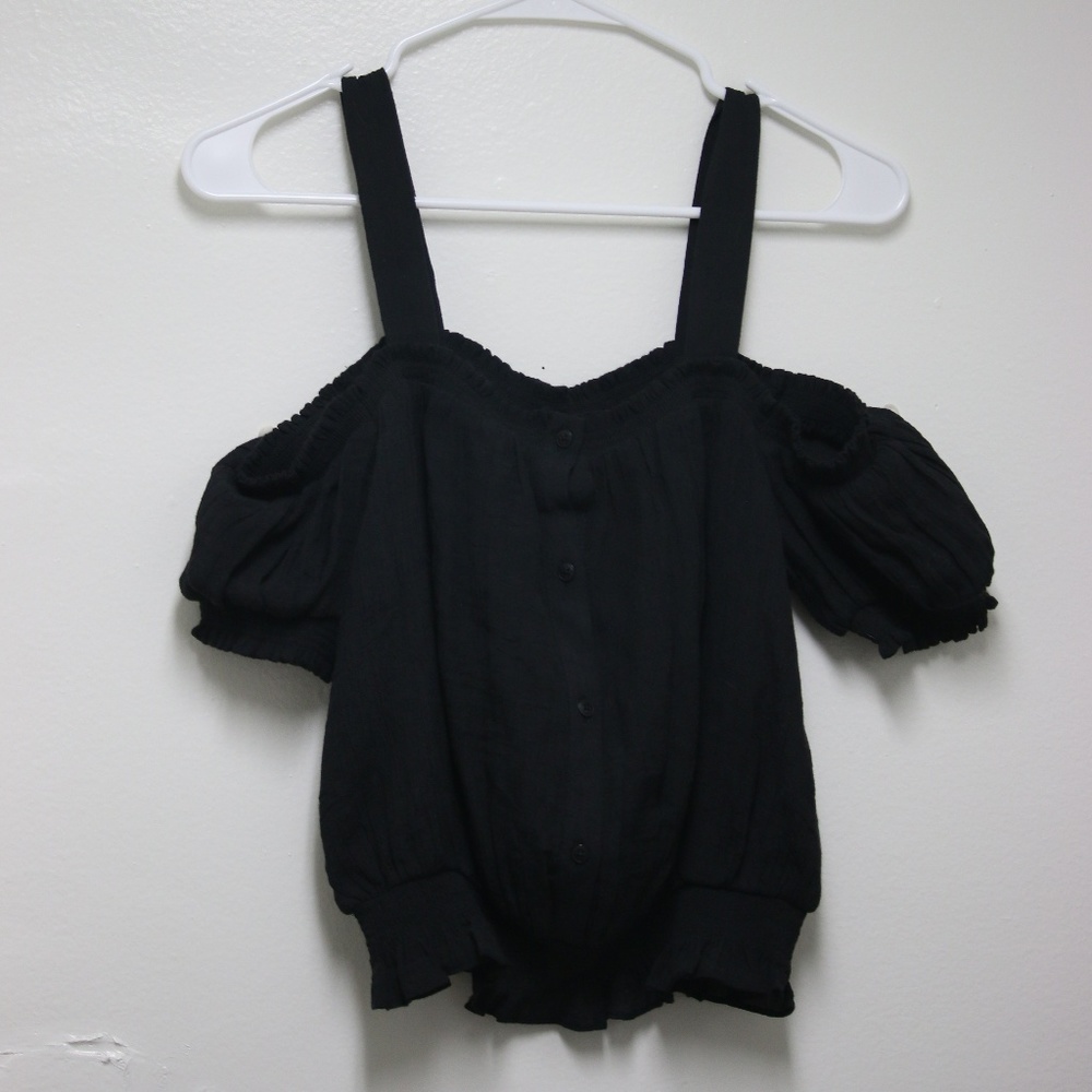 NWT Guess Black Crop Top